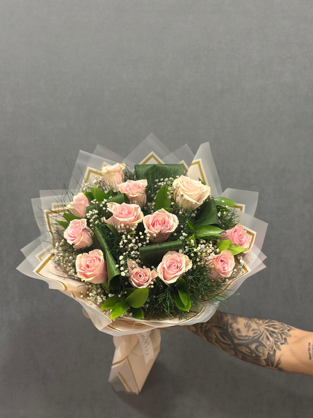 11 Açık Pembe Gül Buketi