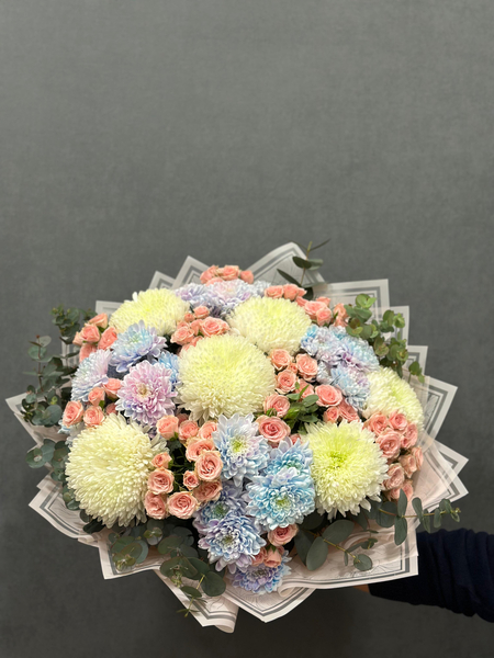 VIP Karışık Anastasya, Gül & Kasımpatı İthal Buket