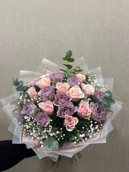 24 Pastel Üçlü Gül Buketi