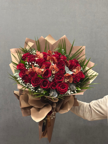 30 Kırmızı Gül & Orkide Buketi